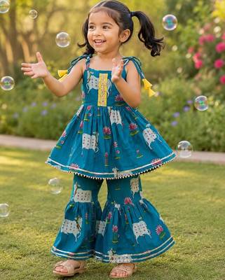 Girls Sleeveless Cotton Kurta & Churidar Salwar Set 3