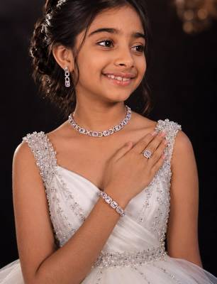 Silver american diamond necklace set with adjustable bracelet for women and girls. 1
