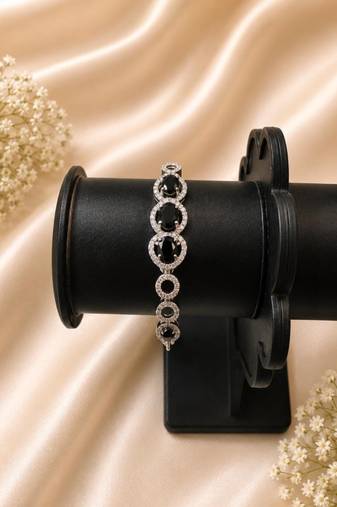 American diamond adjustable bracelet