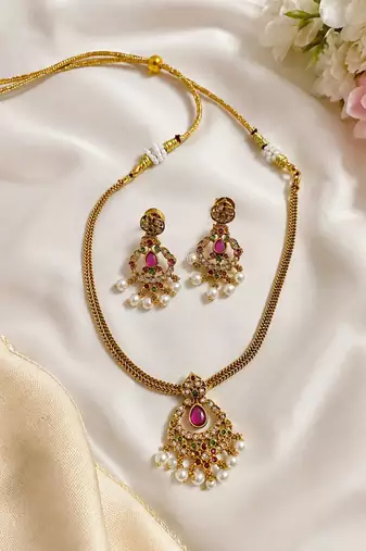 Anvika temple necklace set