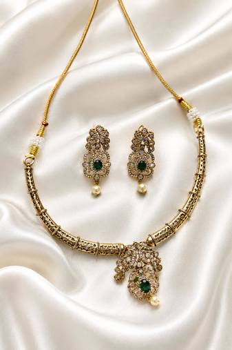 Emerald victorian set