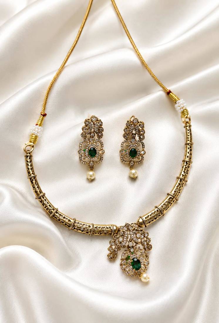 Emerald victorian set
