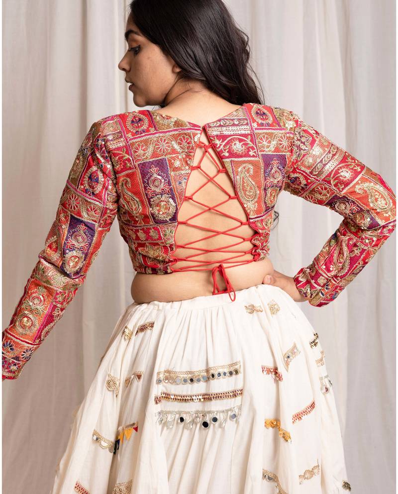 Vintage vibe top red full sleeves