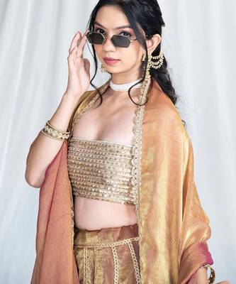 Tamba zardosi tube top 1