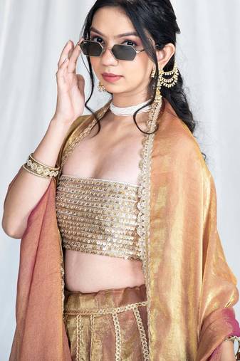 Tamba zardosi tube top