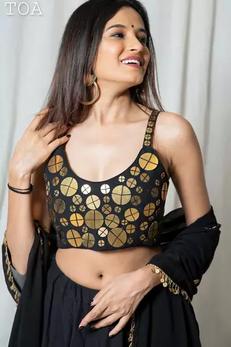 Tamba top only black