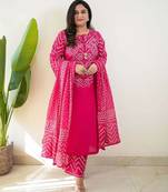 Pink bandhani printed pure cotton straight kurta set with dupatta