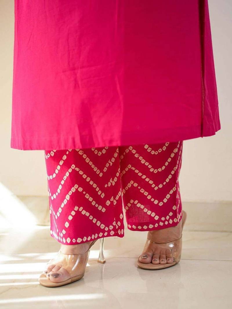 Pink bandhani printed pure cotton straight kurta set with dupatta