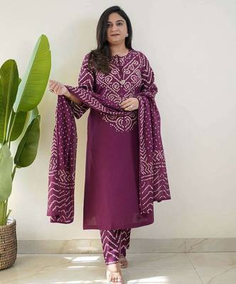Purple bandhani printed pure cotton straight kurta set with dupatta 3