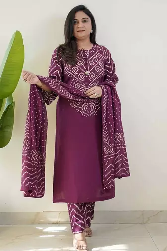 Purple bandhani printed pure cotton straight kurta set with dupatta