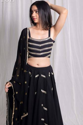 Spegatti top zigzag black