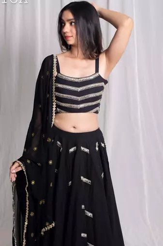 Spegatti top zigzag black