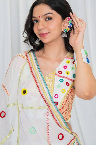 Shades of mirror - atrangi mirror top - white