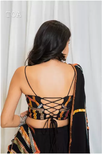 Shades of lampi - matrix top - black sp