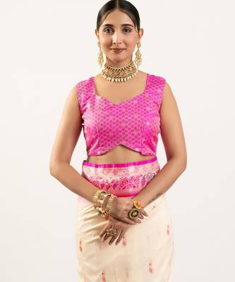 Cream soft banarasi silk zari woven saree with blouse 4