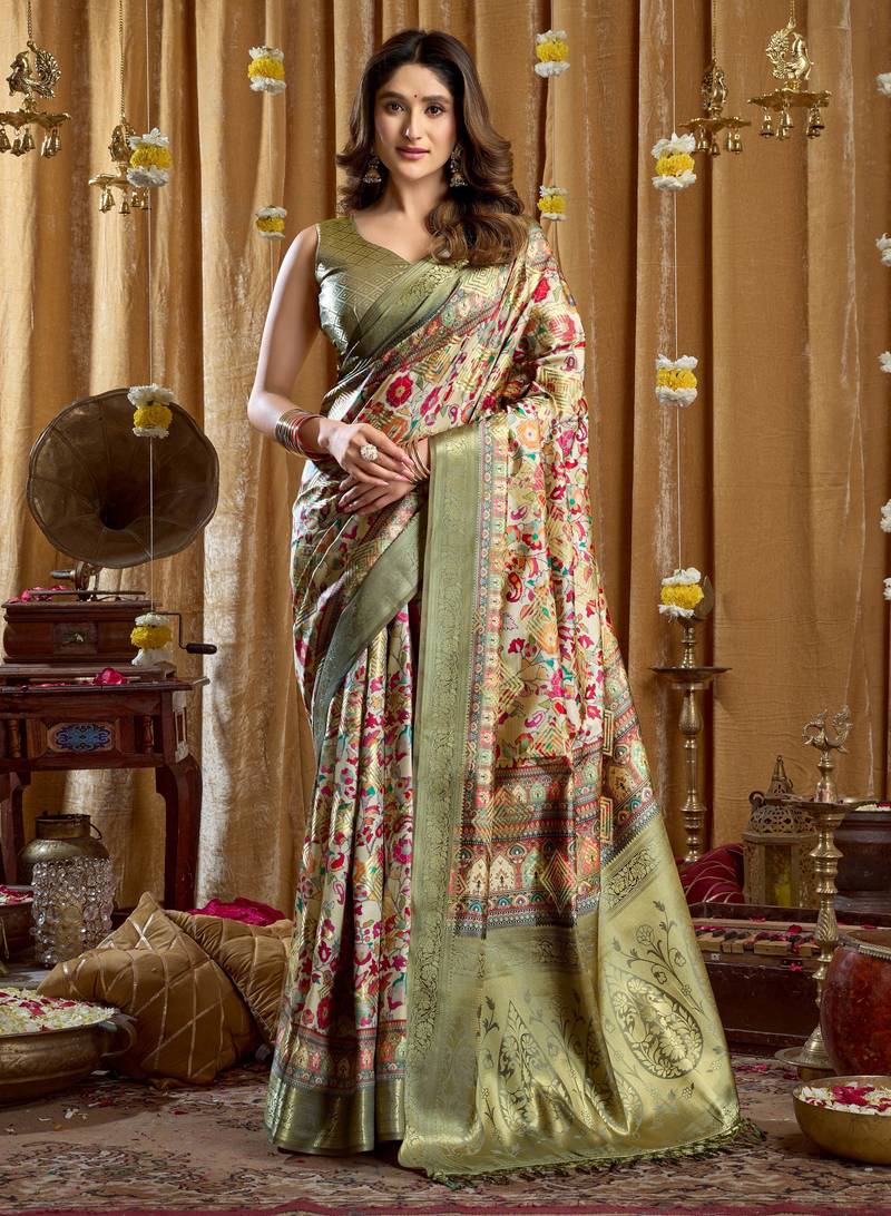 Women's green banarasi digital cluster print saree with blouse