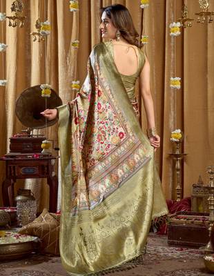 Women's green banarasi digital cluster print saree with blouse 5