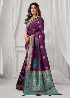 Women's wine soft silk zari woven saree with blouse 3
