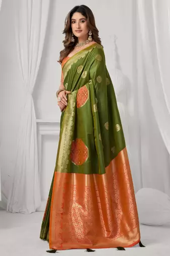 Women's green soft silk zari woven saree with blouse