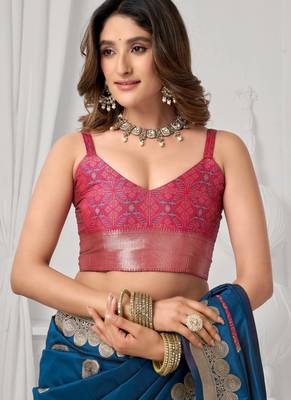 Women's blue soft silk zari woven saree with blouse 4