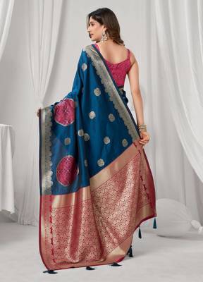 Women's blue soft silk zari woven saree with blouse 5
