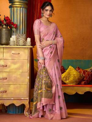 Women's pink modal zari woven saree with blouse 2
