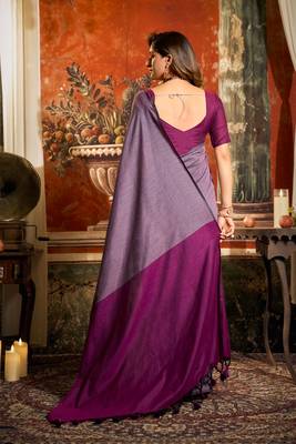 Women's purple cotton contrast pallu saree with blouse 5