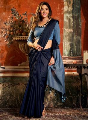 Women's navy blue cotton contrast pallu saree with blouse 2