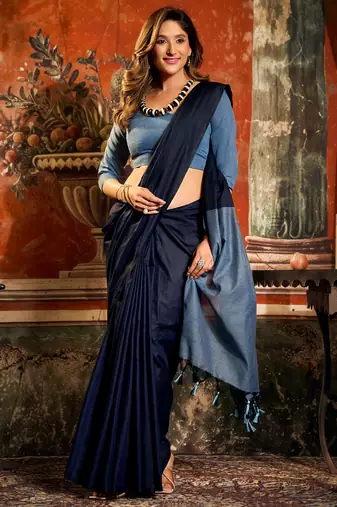 Women's navy blue cotton contrast pallu saree with blouse