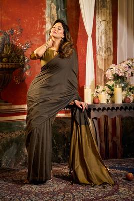 Women's coffee cotton contrast pallu saree with blouse 2