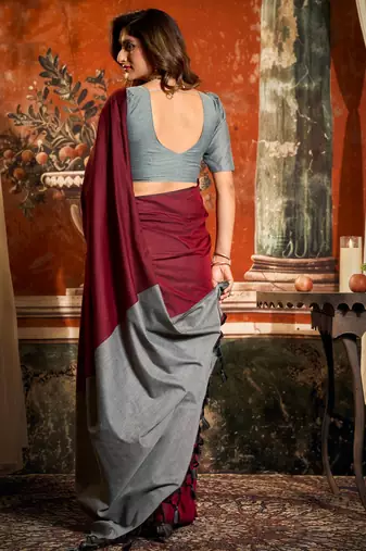 Women's maroon cotton contrast pallu saree with blouse
