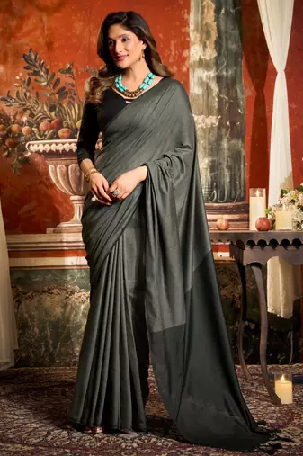 Women's dark grey cotton contrast pallu saree with blouse