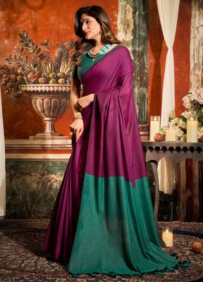 Women's magenta cotton contrast pallu saree with blouse 3