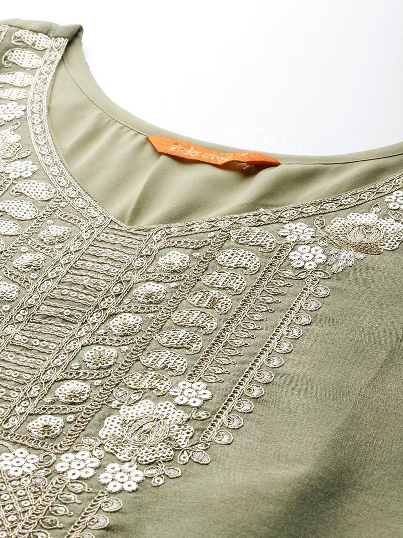 Ethnic Motifs Embroidered Sequinned Liva Republic Day Kurta With Trousers & Dupatta