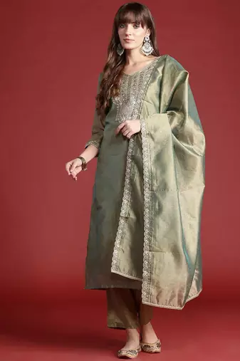 Ethnic Motifs Embroidered Sequinned Liva Republic Day Kurta With Trousers & Dupatta