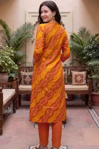 Women Ethnic Motifs Printed Regular Thread Work Kurta with Trousers & With Dupatta
