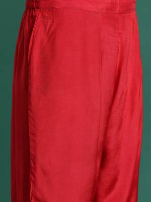 Bandhani Printed Zari Panelled Kurta With Trousers & Dupatta 3
