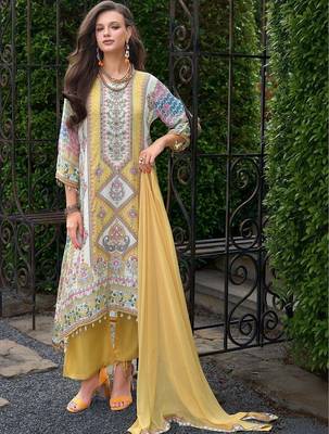 Women Ethnic Motifs Printed Regular Thread Work Liva Kurta with Trousers & With Dupatta 1