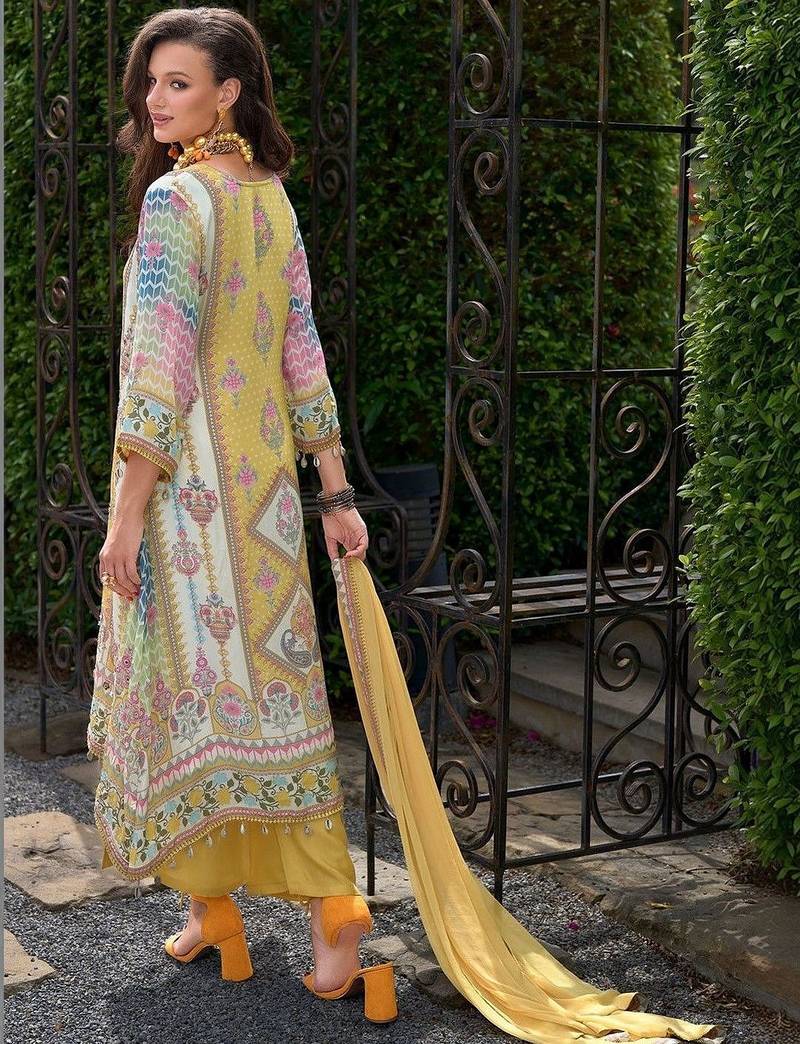 Women Ethnic Motifs Printed Regular Thread Work Liva Kurta with Trousers & With Dupatta