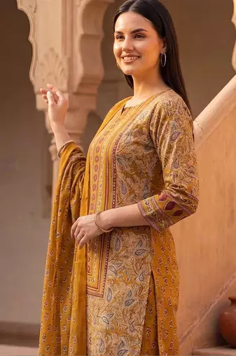 Women Ethnic Motifs Printed Regular Pure Cotton Kurta with Trousers & With Dupatta