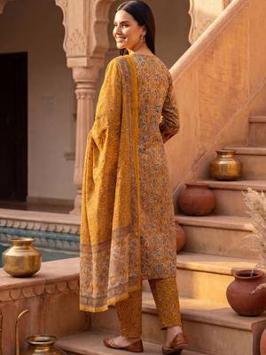 Women Ethnic Motifs Printed Regular Pure Cotton Kurta with Trousers & With Dupatta 4