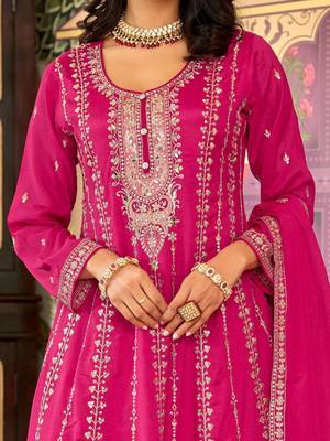 Women Floral Embroidered Kurta with Palazzo & Dupatta 3