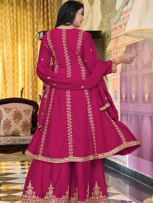 Women Floral Embroidered Kurta with Palazzo & Dupatta 4