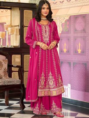 Women Floral Embroidered Kurta with Palazzo & Dupatta 5