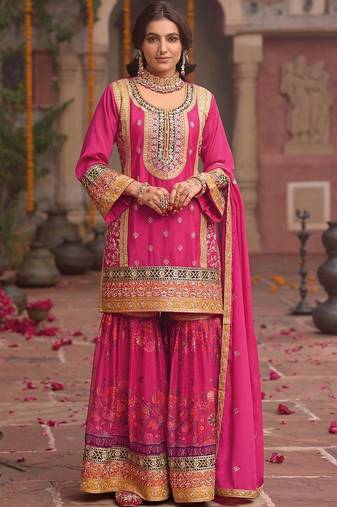 Women Floral Embroidered Sequinned Kurta with Sharara & With Dupatta