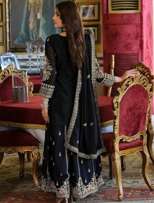 Women Ethnic Motifs Embroidered Thread Work Kurta with Palazzos & Dupatta 5