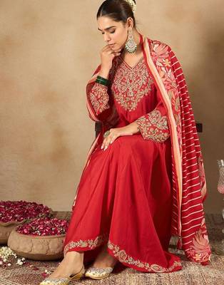 Women Ethnic Motifs Embroidered Empire Kurta with Trousers & Dupatta 1