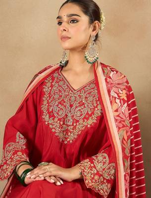 Women Ethnic Motifs Embroidered Empire Kurta with Trousers & Dupatta 3