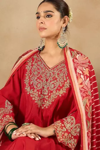 Women Ethnic Motifs Embroidered Empire Kurta with Trousers & Dupatta