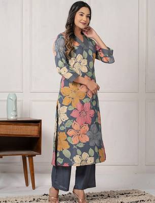 Women Floral Printed Regular Pure Cotton Kurta with Trouser 1